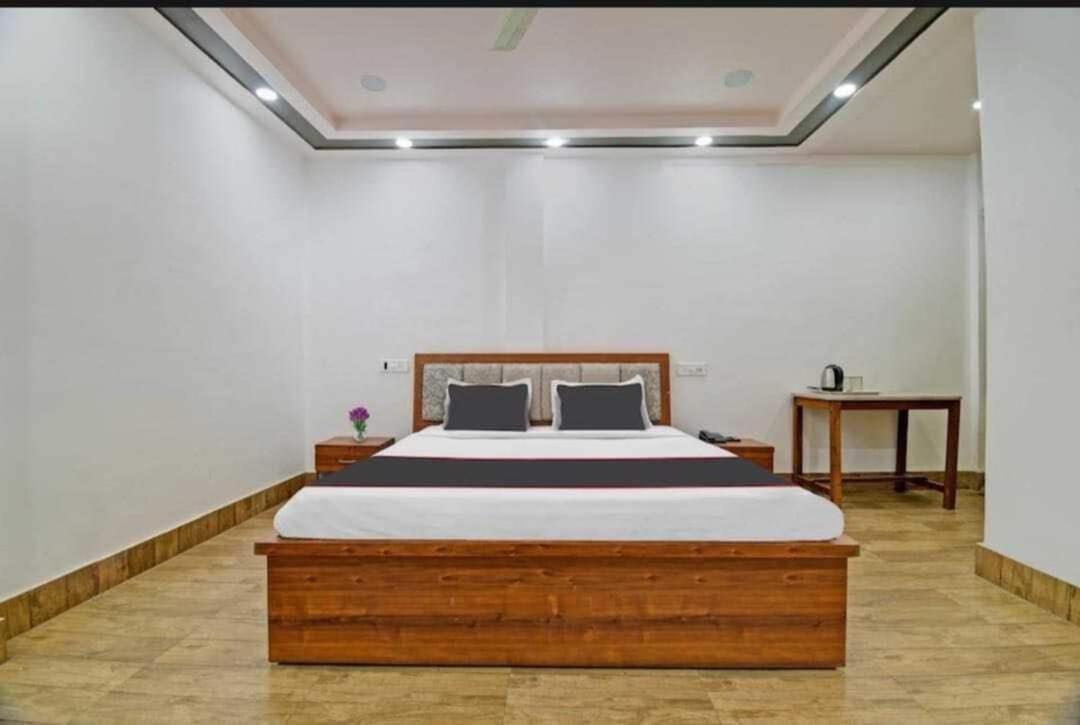 Collection O Megha Resort Jorhat Exterior photo