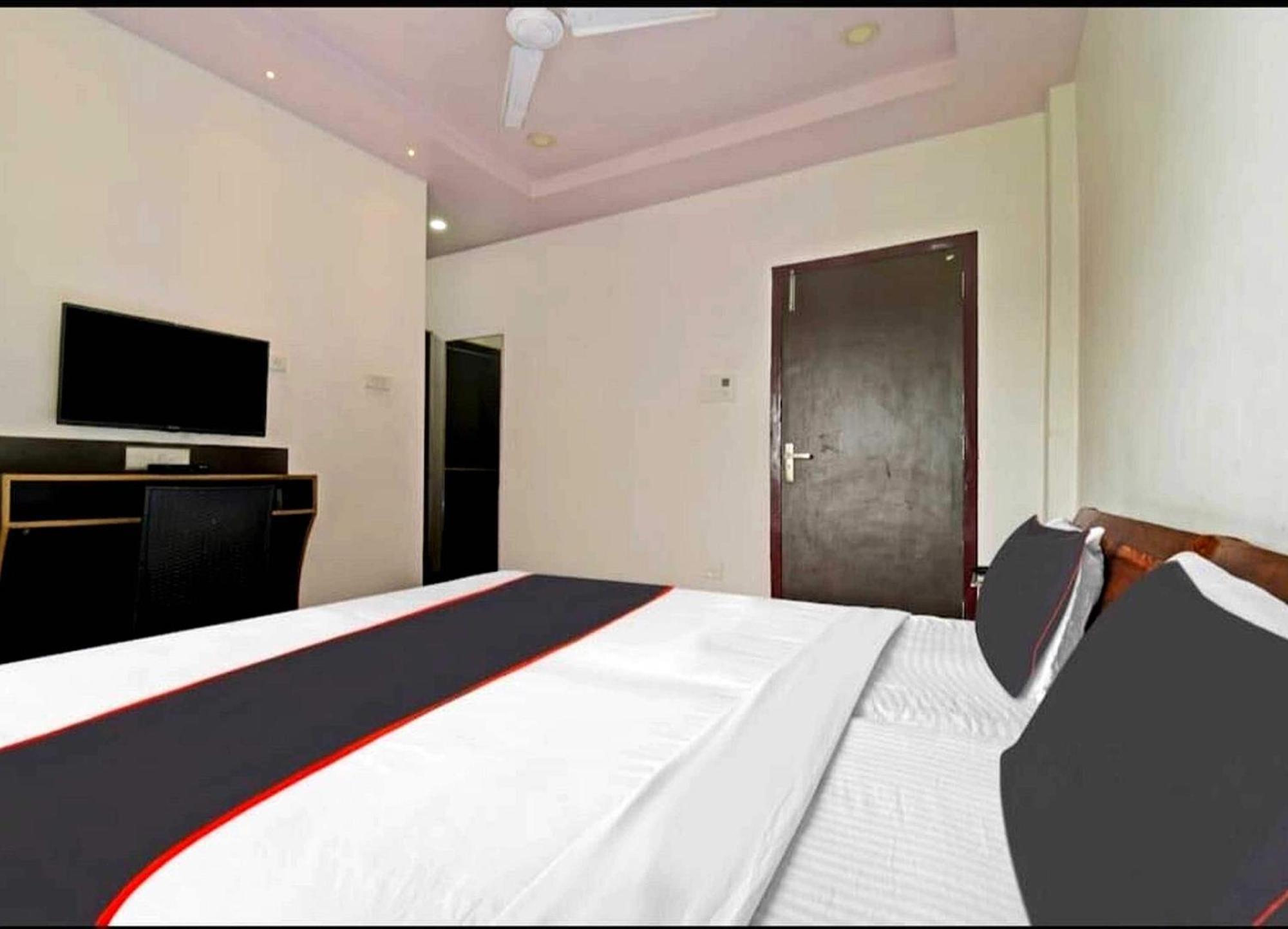 Collection O Megha Resort Jorhat Exterior photo