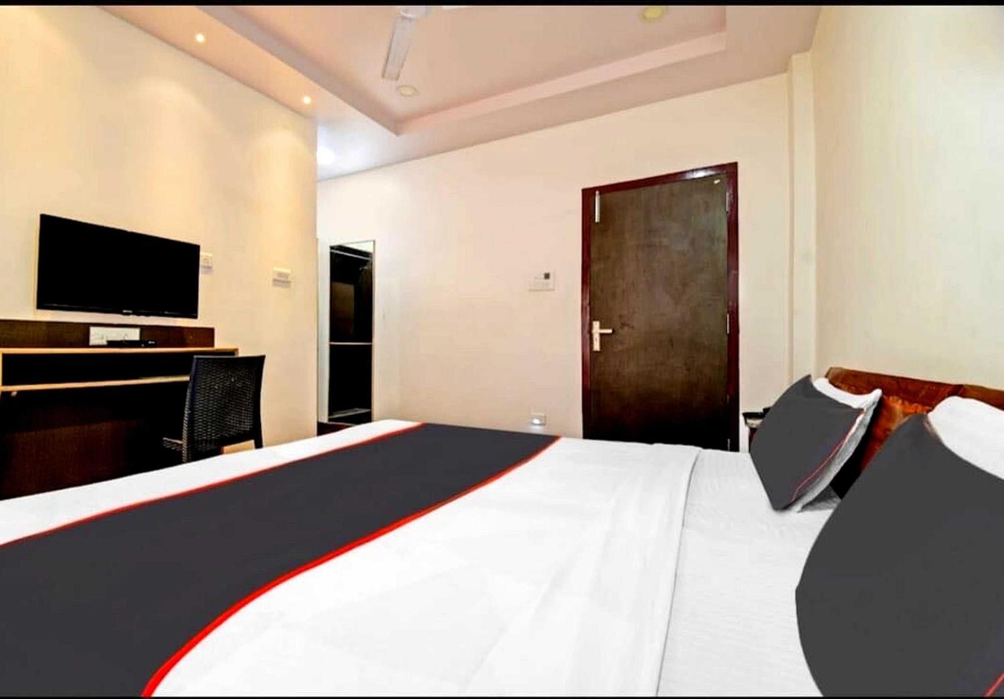 Collection O Megha Resort Jorhat Exterior photo