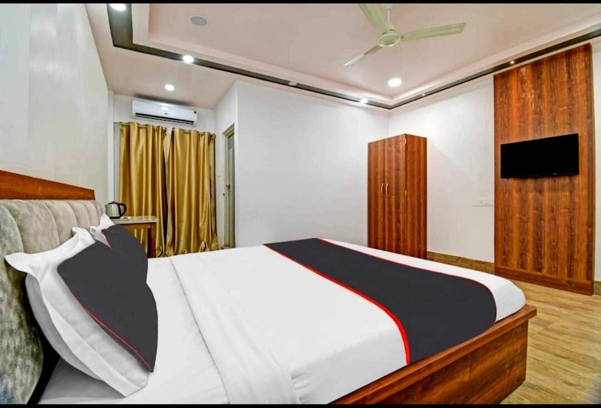 Collection O Megha Resort Jorhat Exterior photo