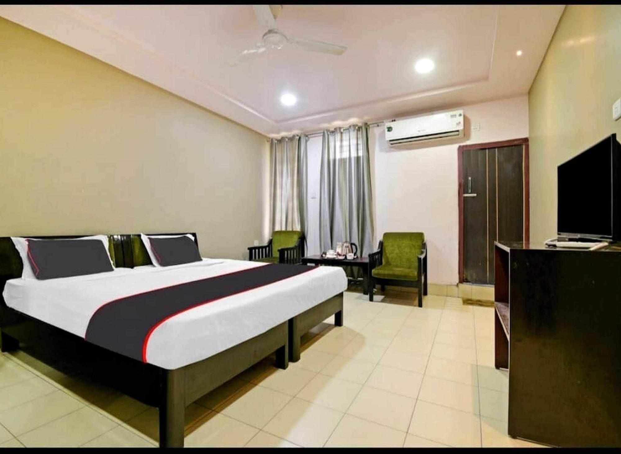 Collection O Megha Resort Jorhat Exterior photo