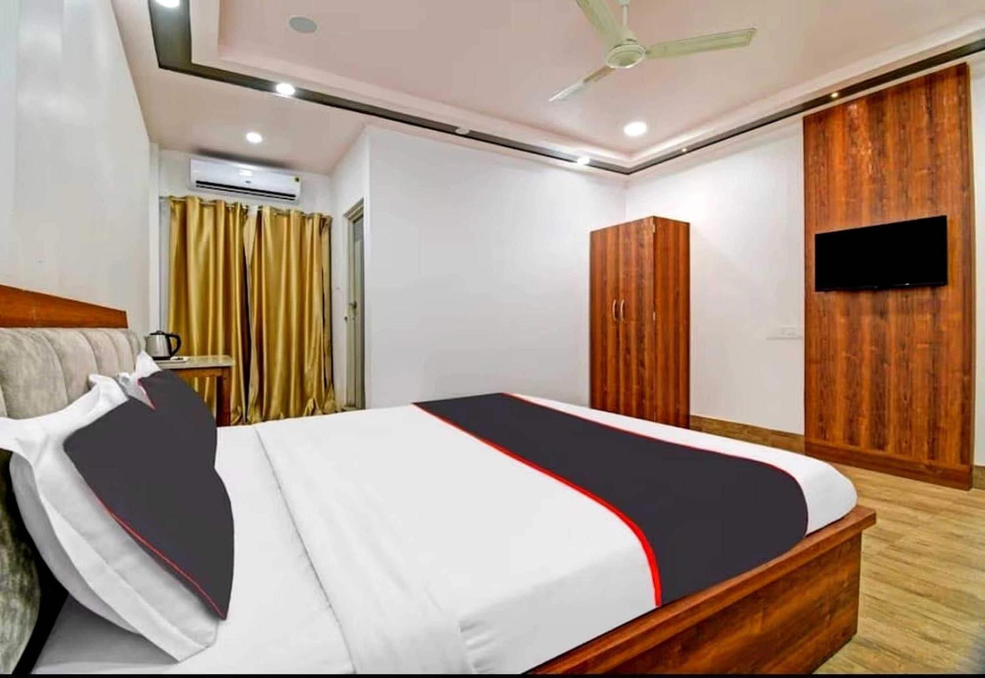 Collection O Megha Resort Jorhat Exterior photo