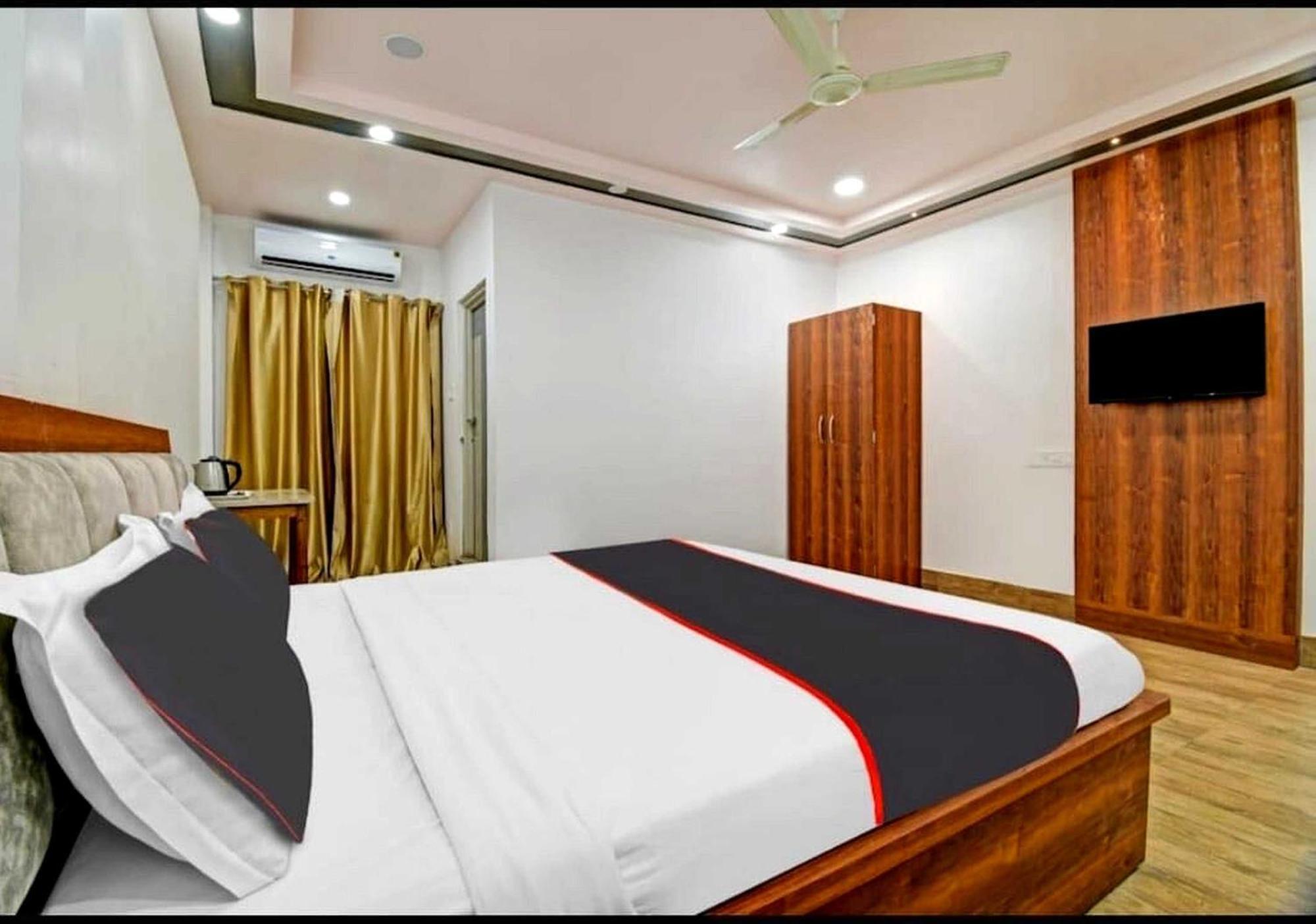 Collection O Megha Resort Jorhat Exterior photo
